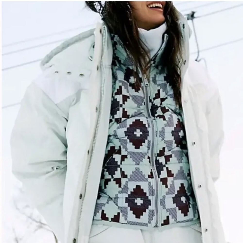 New Free People Movement Lg Around The Block Snow Ski Puffer Winter Jacket Coat